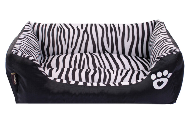 Hundbädd i Plysch med Djurmönster – Zebra & Leopard